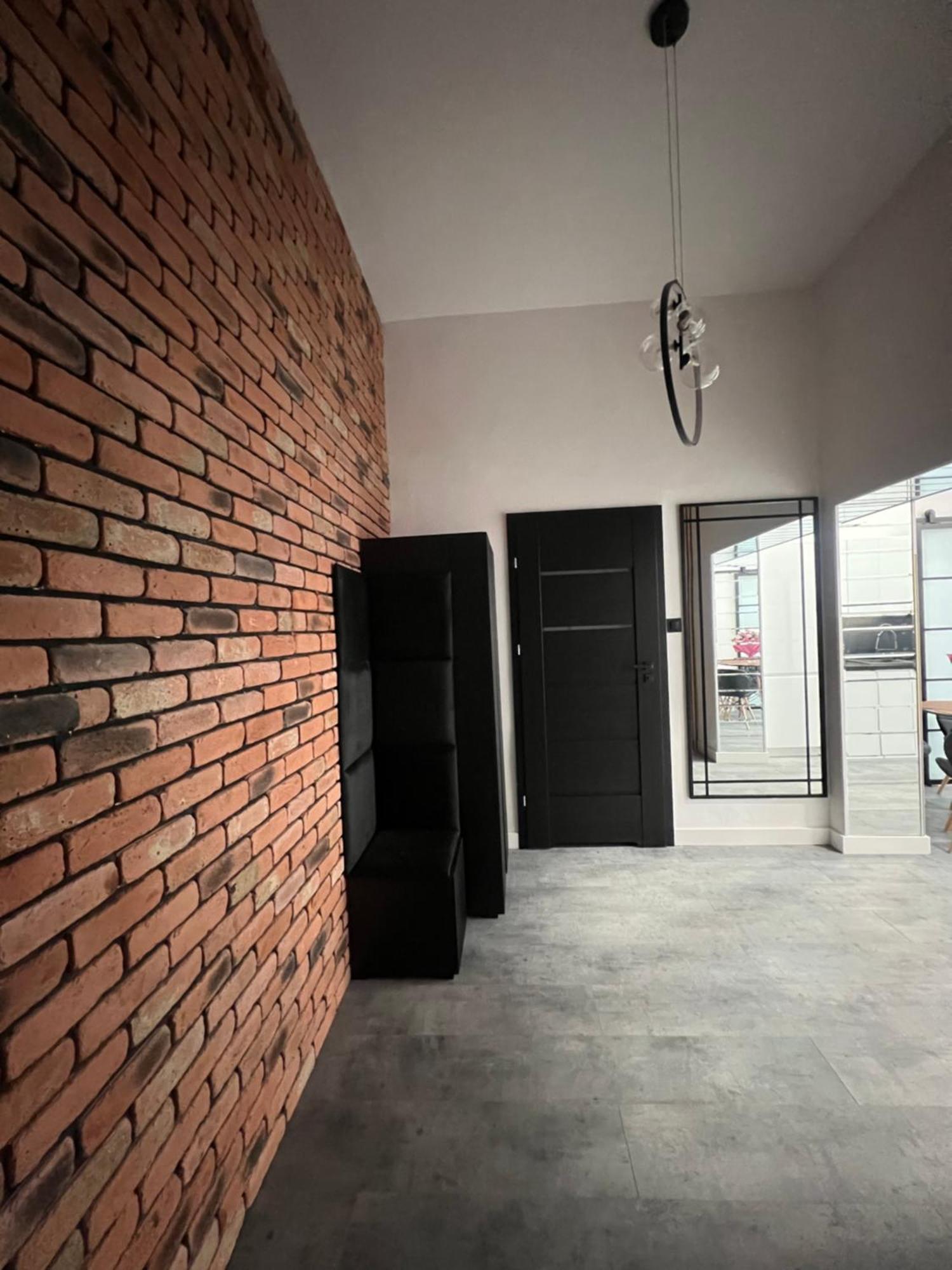 Loft W Centrum Z Jacuzzi 브로츠와프 외부 사진