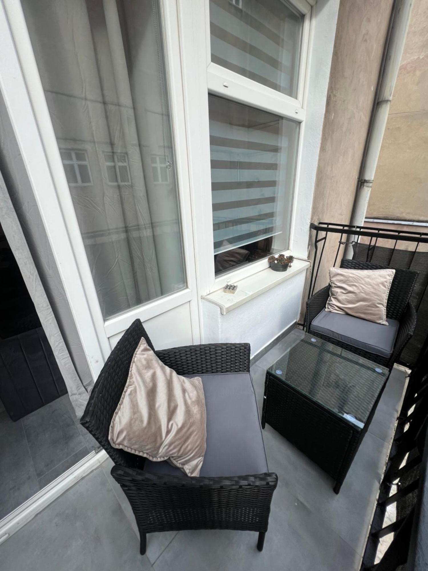 Loft W Centrum Z Jacuzzi 브로츠와프 외부 사진